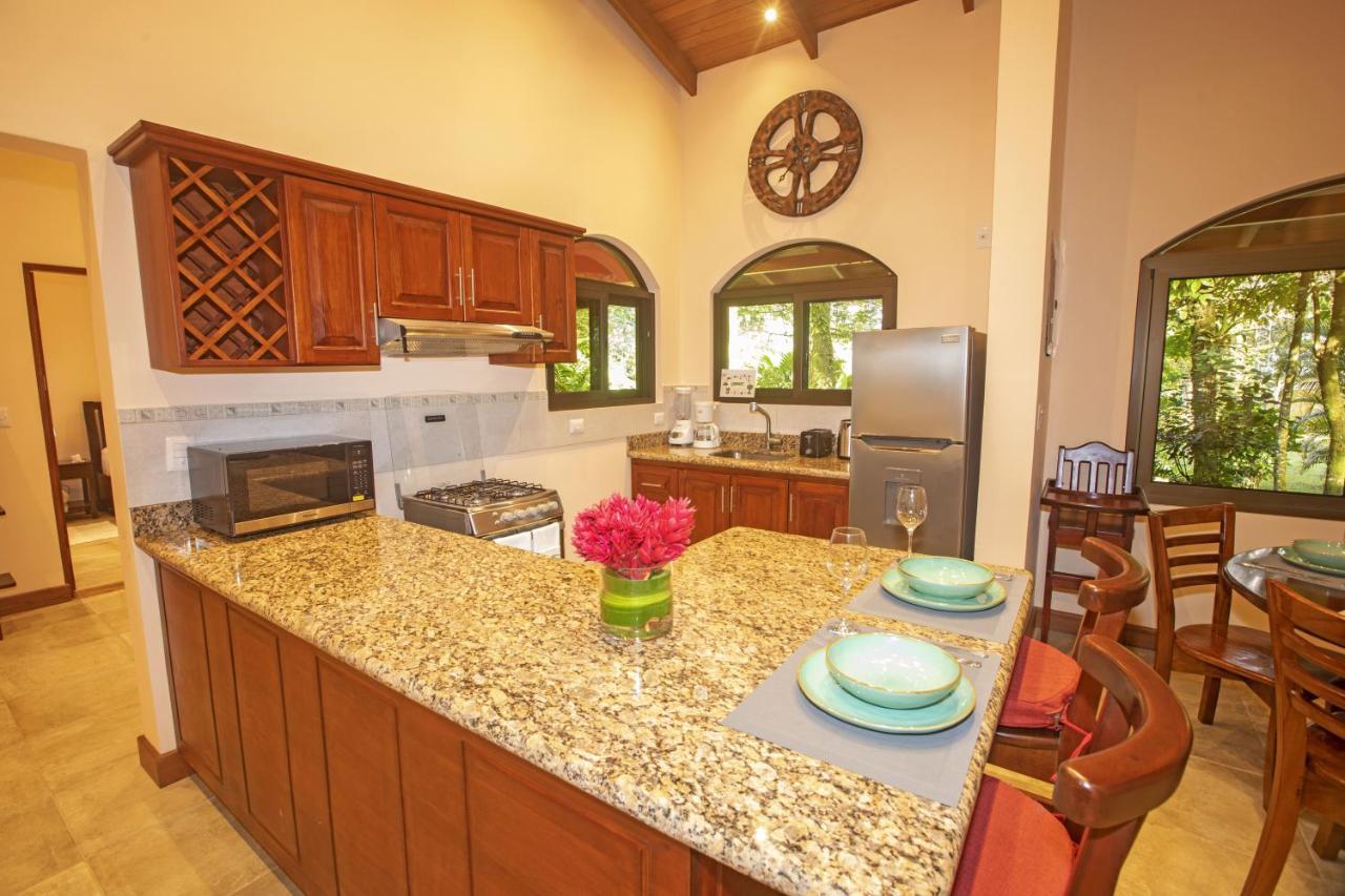 "Hana'S Celeste Retreat" Large Modern Villa Sleeps 6 On 20 Acres Of Nature! Bijagua Luaran gambar